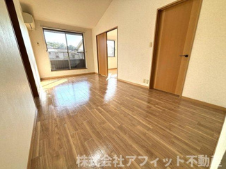 【居間・リビング】 | ブラン木之庄 | LDK11帖