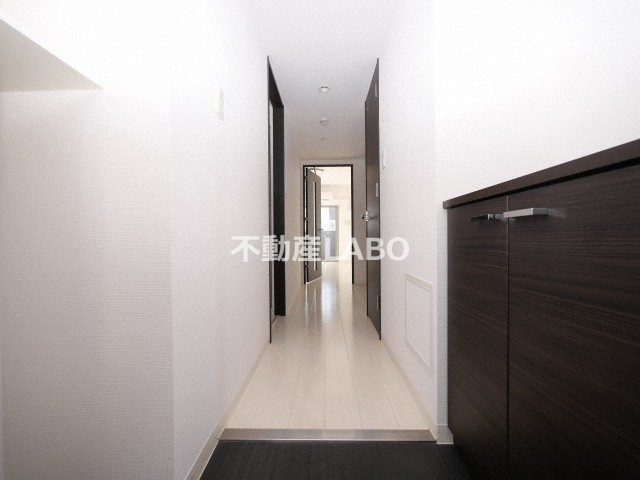 ベルンガーデン巽の玄関