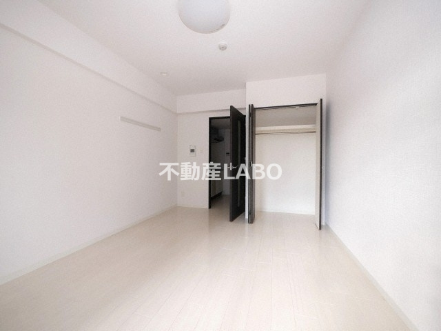 ベルンガーデン巽の居間・リビング