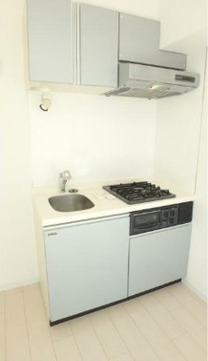 【キッチン】 | アヴァンツァーレ新宿ピアチェーレ | システムキッチン。