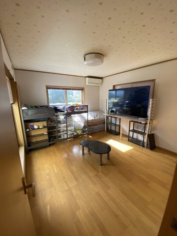 【洋室】 | 北区龍田2丁目