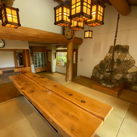 【居間・リビング】 | 北区龍田2丁目 | ※お引渡し後のイメージ※（売主様居住中のため実際は家具等が配置されています）