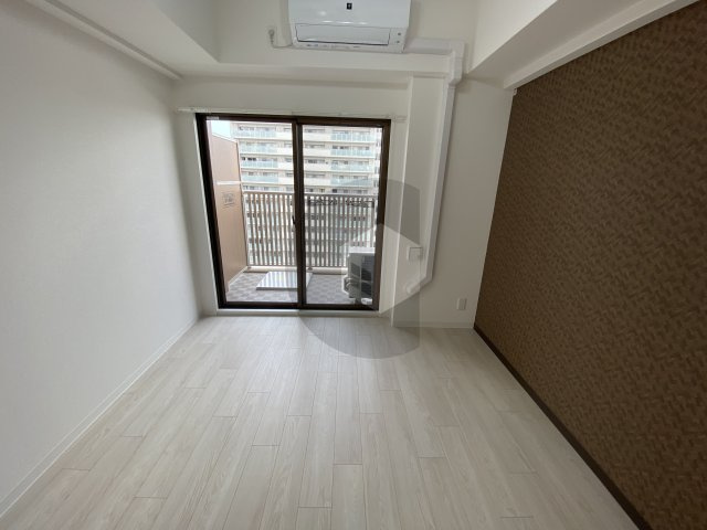 Luxe布施北3の洋室