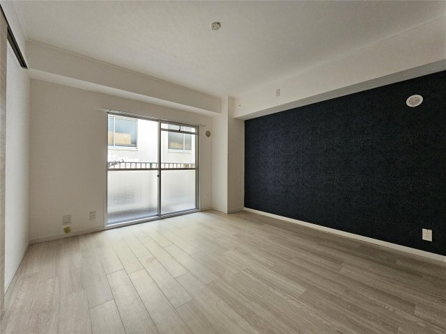 メゾンサンライズの居間・リビング