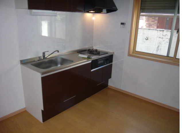 イースト深沢　南向き　3方角住戸　ペット相談のキッチン