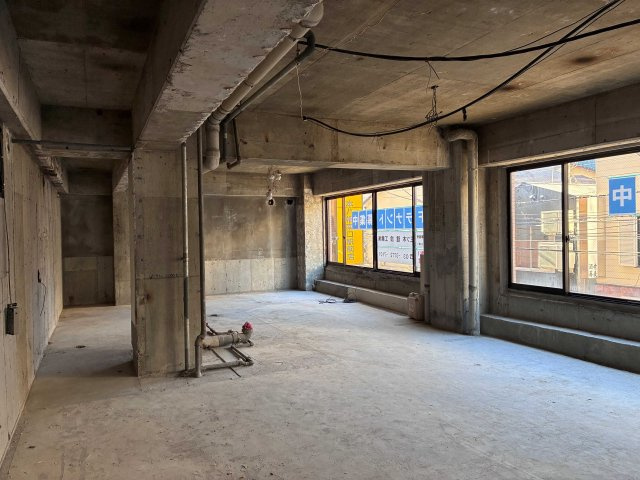 セントラル本八幡ビルの内装