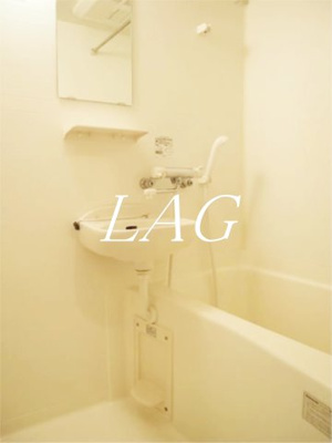 【浴室】 | ルーブル白金高輪弐番館 | お風呂です。