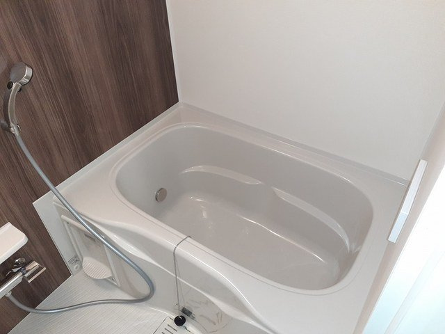 クレマシーＡの浴室