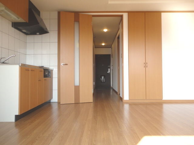 グリーンラティール【10,000円キャッシュバック対象物件】の内装|内装は落ち着いています