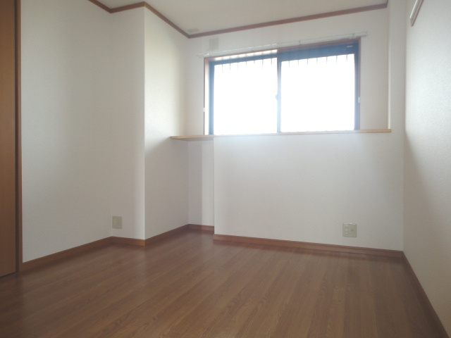 グリーンラティール【10,000円キャッシュバック対象物件】の寝室|使い勝手のいい寝室です