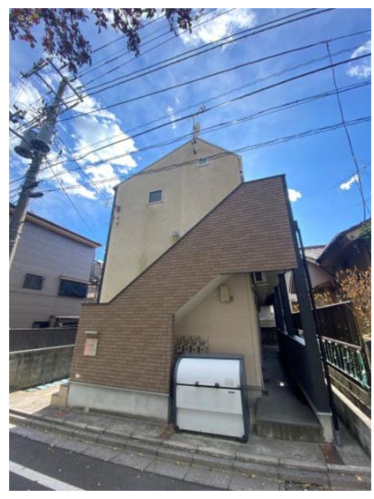 ハーモニーテラス江原町のエントランス