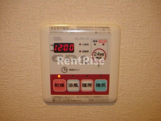 ブルー・ブランの設備|浴室乾燥機(イメージ)