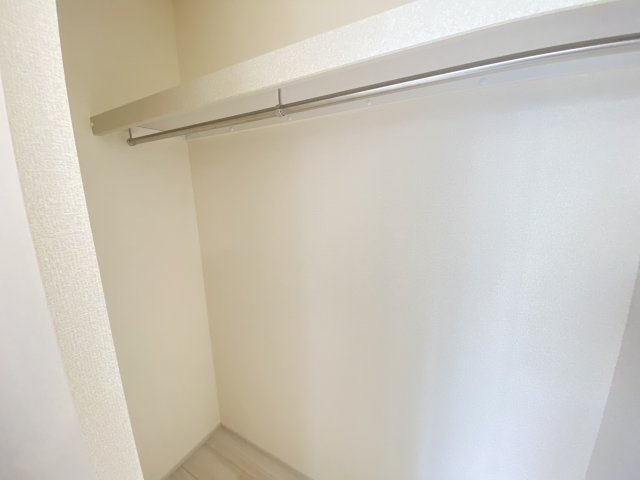 『八王子市新築戸建て』八王子市泉町1907-19【仲介手数料無料】　３期の収納|～仲介手数料無料☆八王子ひなた不動産～　八王子市泉町　新築戸建て