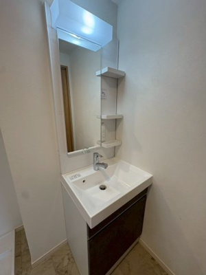 【独立洗面台】 | Aimer 花畑南