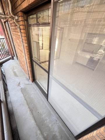 大阪市都島区東野田町１丁目の賃貸マンションのバルコニー