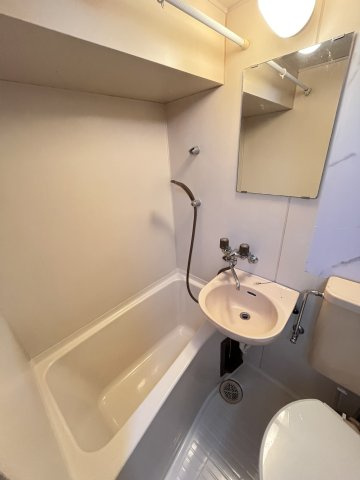 大阪市都島区東野田町１丁目の賃貸マンションの浴室