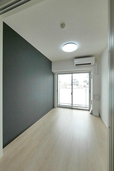 【居間・リビング】ラフィスタ志村坂上Ⅱ 