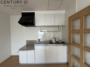 壁付けキッチンでスペースを有効活用できます！