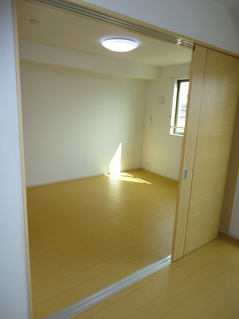 アイランド・ヒルズ下妻の寝室|居室・リビング