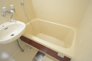 清潔感のあるユニットバス♪
