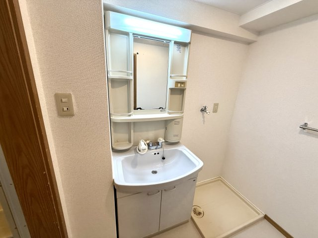 独立洗面化粧台付き☆