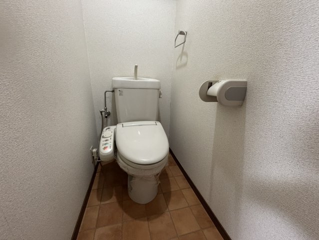 エバーグリーンB棟のトイレ