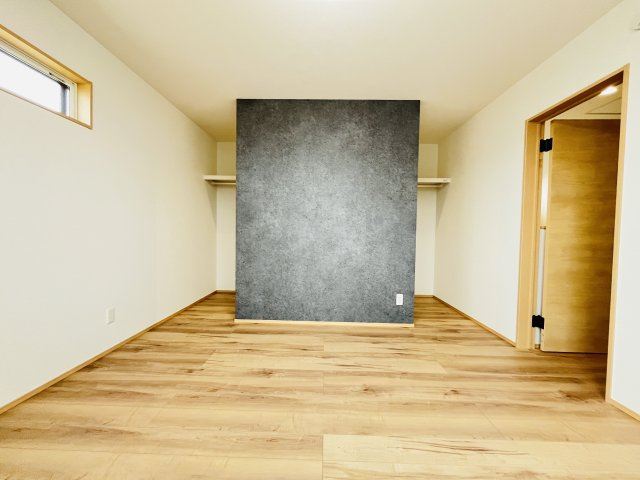 【寝室】