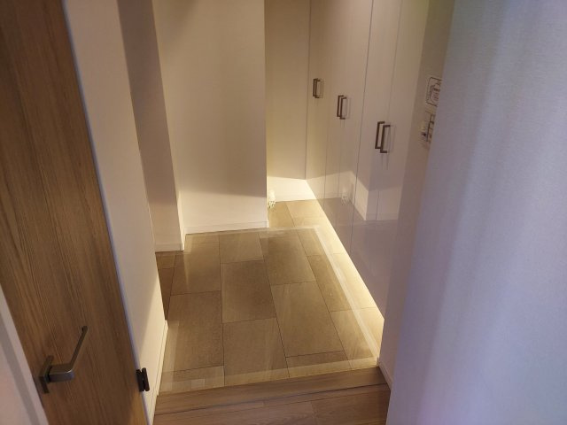 パークスクエア宝塚フォレストタワーの玄関