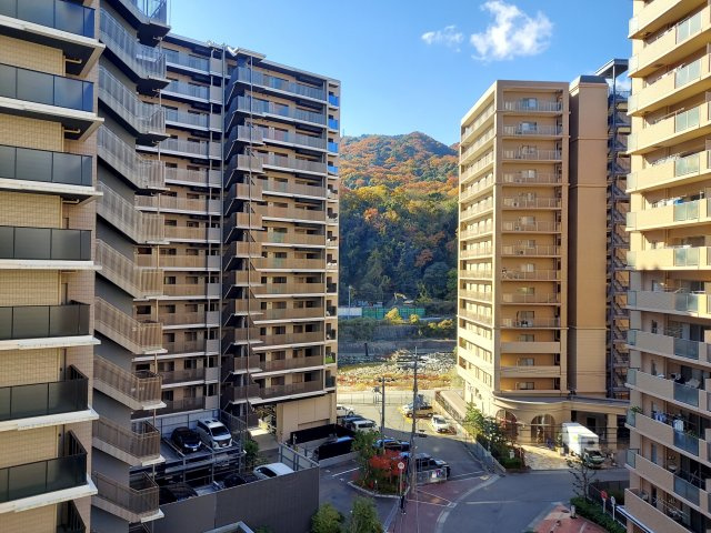 パークスクエア宝塚フォレストタワーの展望|南西側バルコニーからの眺望