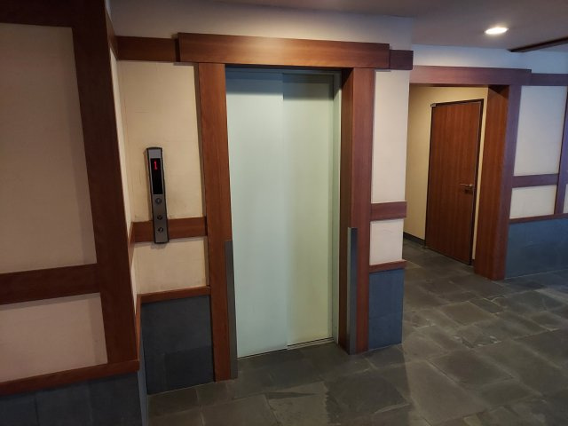 パークスクエア宝塚フォレストタワーのその他共用部分|エレベーター前