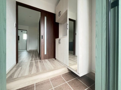 【玄関】 | 太田上町戸建て