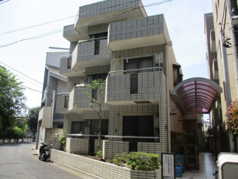 スカイタウン沼袋のエントランス