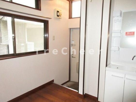 ハイムかしわの玄関