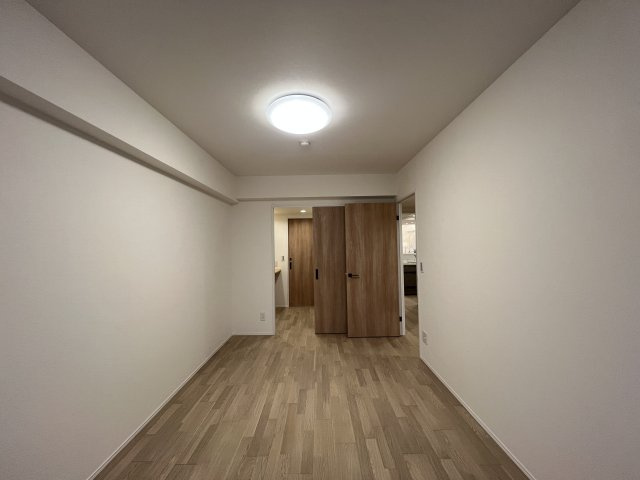 全室６帖超で広さも心も余裕のある暮らし【コスモ横浜常盤台公園】の洋室|広々とした洋室です