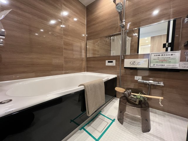 全室６帖超で広さも心も余裕のある暮らし【コスモ横浜常盤台公園】の浴室|お風呂です