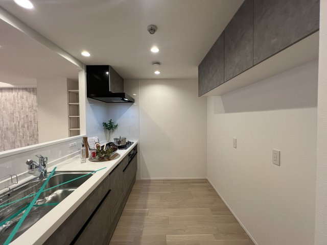 全室６帖超で広さも心も余裕のある暮らし【コスモ横浜常盤台公園】のキッチン|きれいなキッチンです