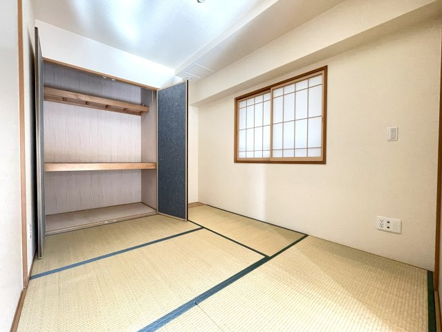 プレサンス京都一乗寺の和室|和室5帖