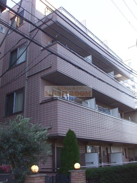 ハイネスコート