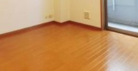 ハイネスコートの居間・リビング