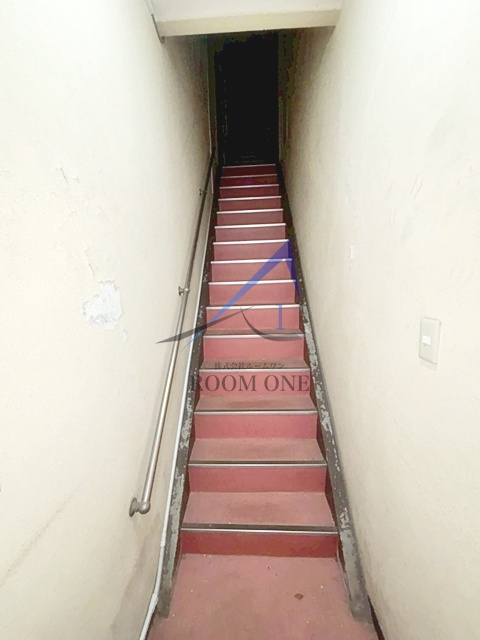 渡辺ビルのエントランス|エントランスです。