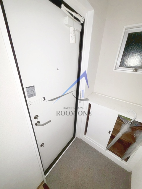 渡辺ビルの玄関|玄関です。