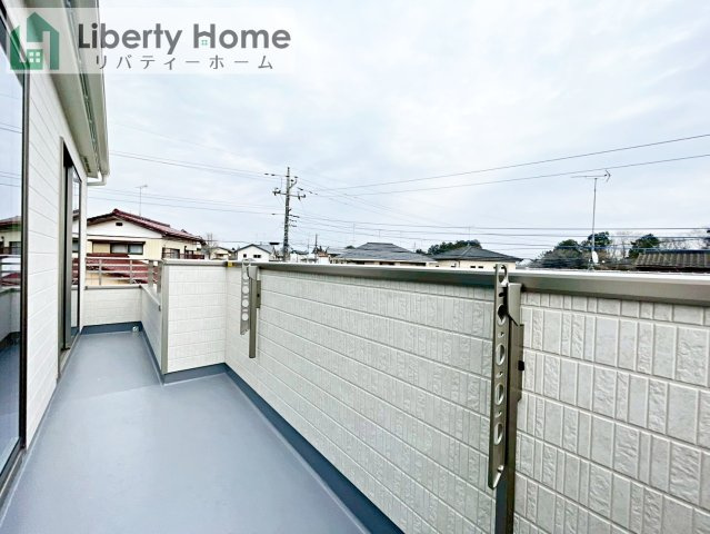 小美玉市栗又四ヶ　新築戸建のバルコニー