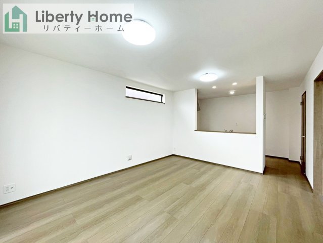 小美玉市栗又四ヶ2432番　新築戸建の間取り