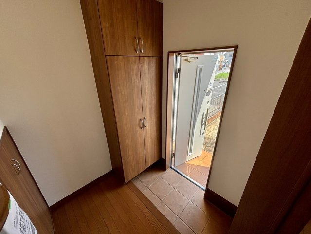 マハロ継の玄関