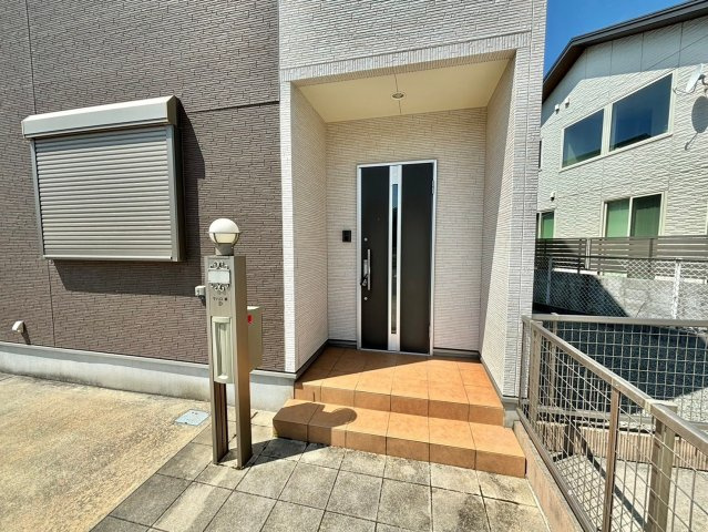 マハロ継のエントランス