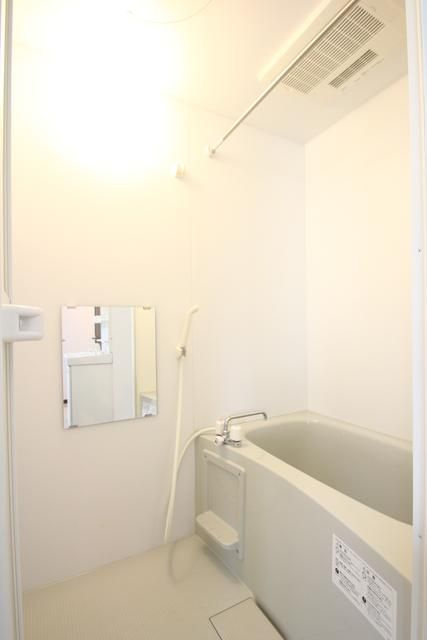 コルティーレ十条の浴室