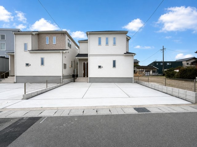 ハートフルタウン　岐阜市近島　全２区画分譲の駐車場|■駐車場　■ヤマダ不動産　株式会社リライフ　
■夢のマイホーム購入をフルサポートします！