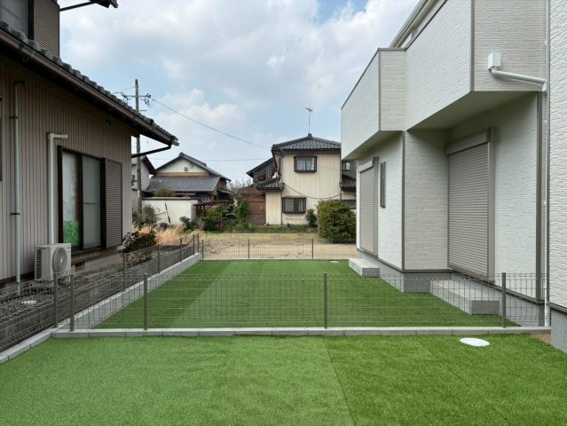ハートフルタウン　岐阜市近島　全２区画分譲の庭