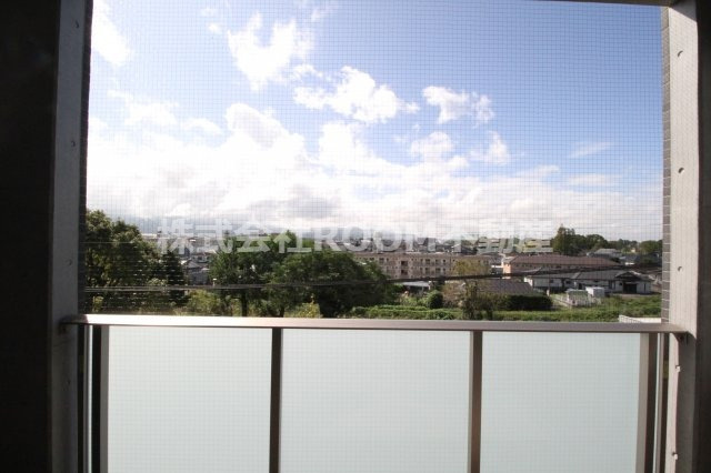 フリューゲル年見の展望