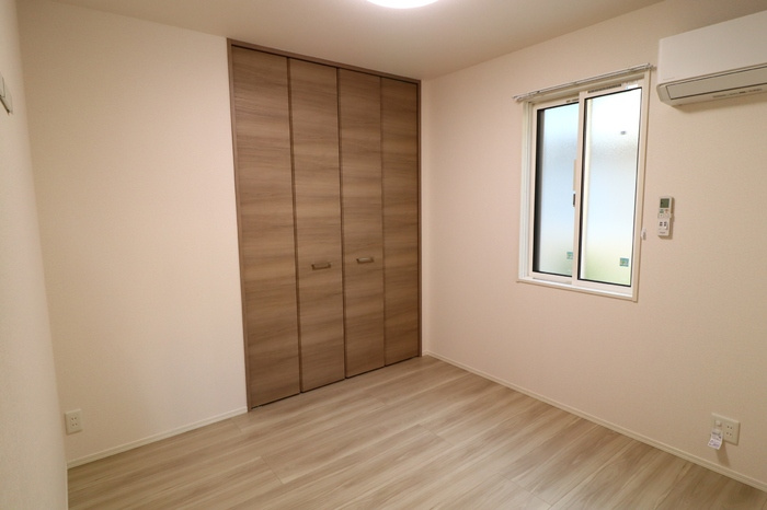 RエイトコウヤマBの寝室